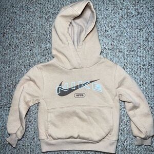 Nike Toddler Boys 2T Pullover Hoodie Beige Fleece Sweatshirt Nike Swoosh Logo